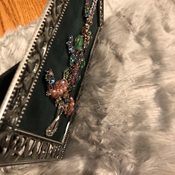 Vintage Brooch Christmas Tree - Picture 13 of 15